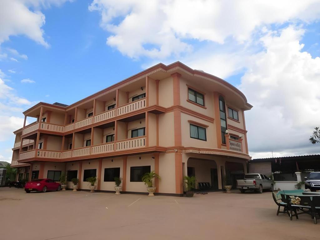 Chaleunehoung Hotel Viêng Chăn Ngoại thất bức ảnh