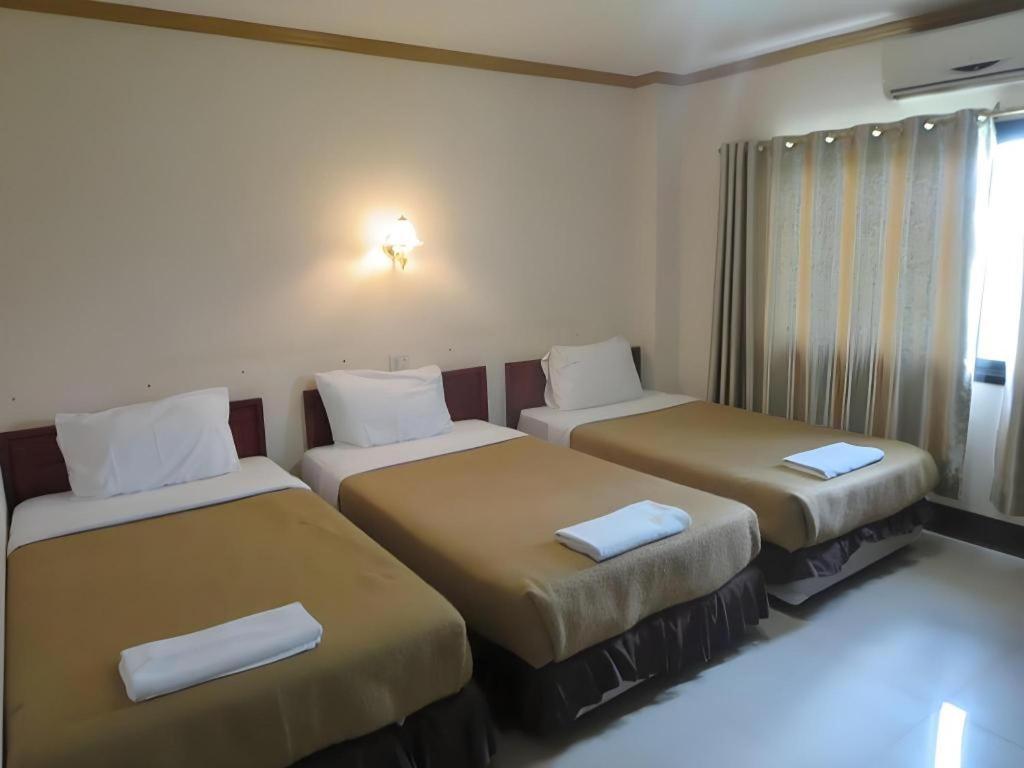Chaleunehoung Hotel Viêng Chăn Ngoại thất bức ảnh