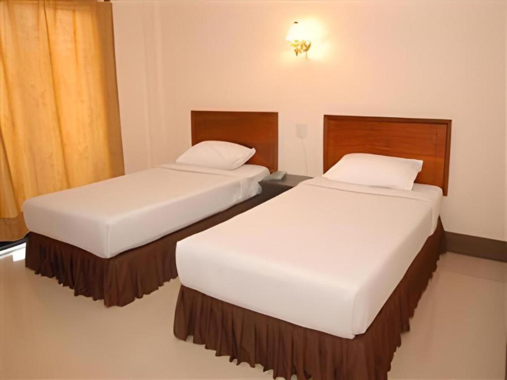 Chaleunehoung Hotel Viêng Chăn Ngoại thất bức ảnh