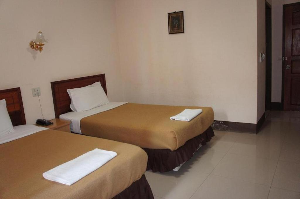 Chaleunehoung Hotel Viêng Chăn Ngoại thất bức ảnh