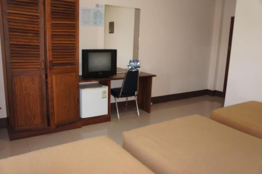 Chaleunehoung Hotel Viêng Chăn Ngoại thất bức ảnh