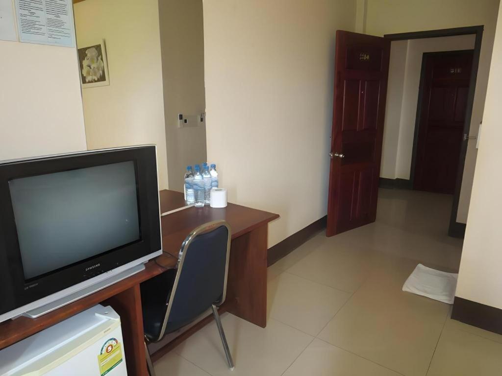 Chaleunehoung Hotel Viêng Chăn Ngoại thất bức ảnh