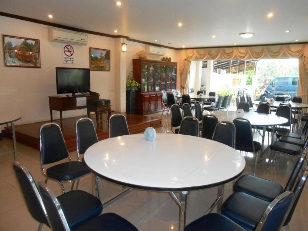 Chaleunehoung Hotel Viêng Chăn Ngoại thất bức ảnh