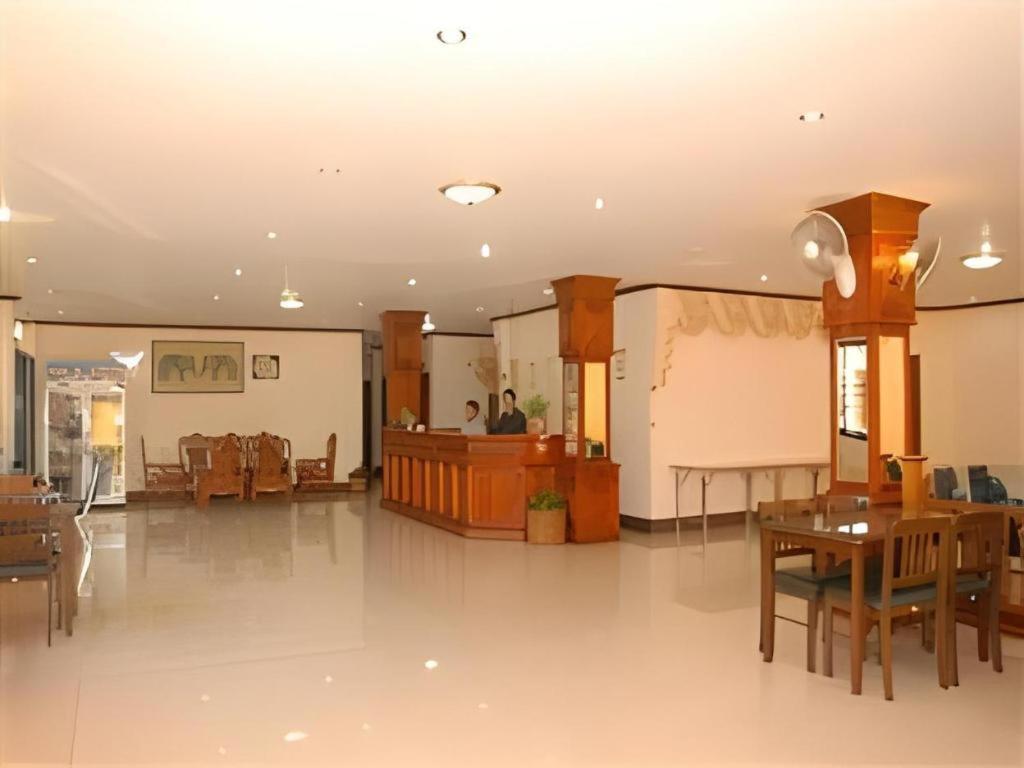 Chaleunehoung Hotel Viêng Chăn Ngoại thất bức ảnh