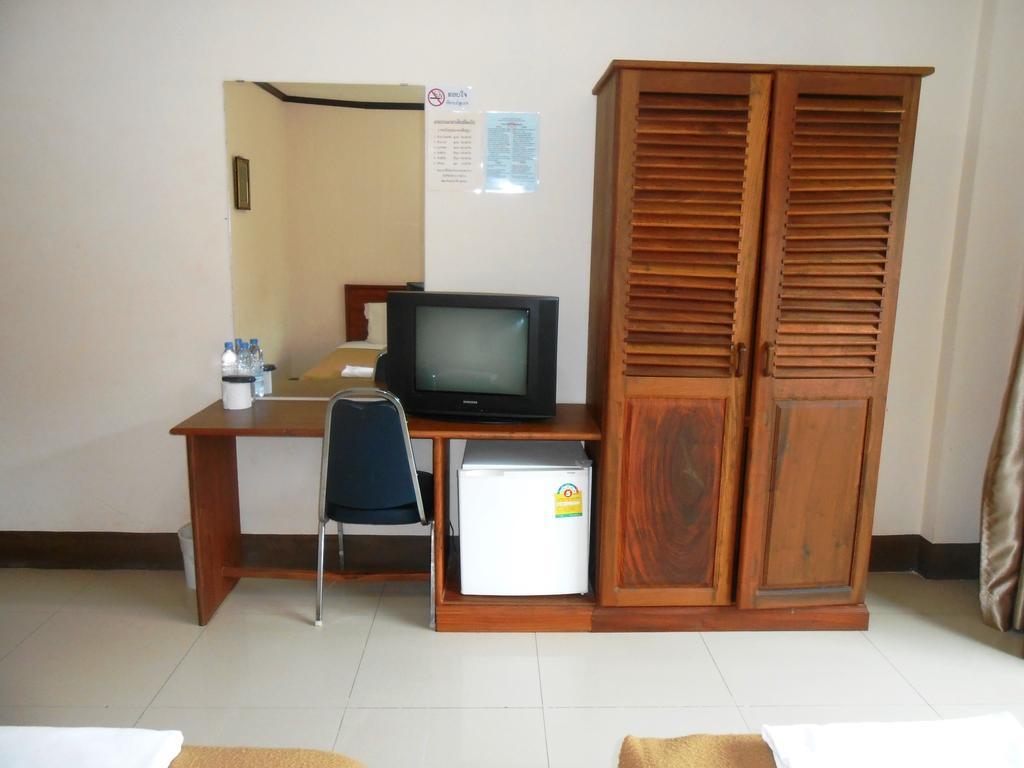 Chaleunehoung Hotel Viêng Chăn Ngoại thất bức ảnh