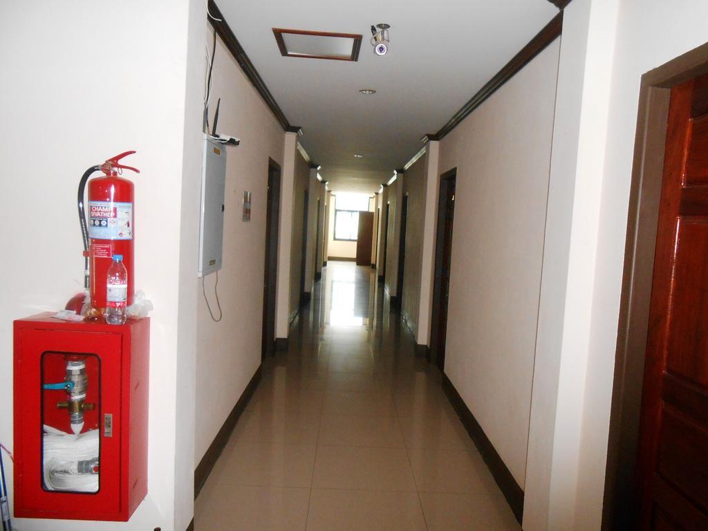 Chaleunehoung Hotel Viêng Chăn Ngoại thất bức ảnh